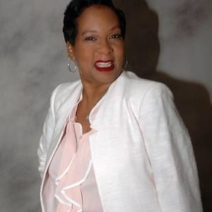 Meet your Posher, Sheila